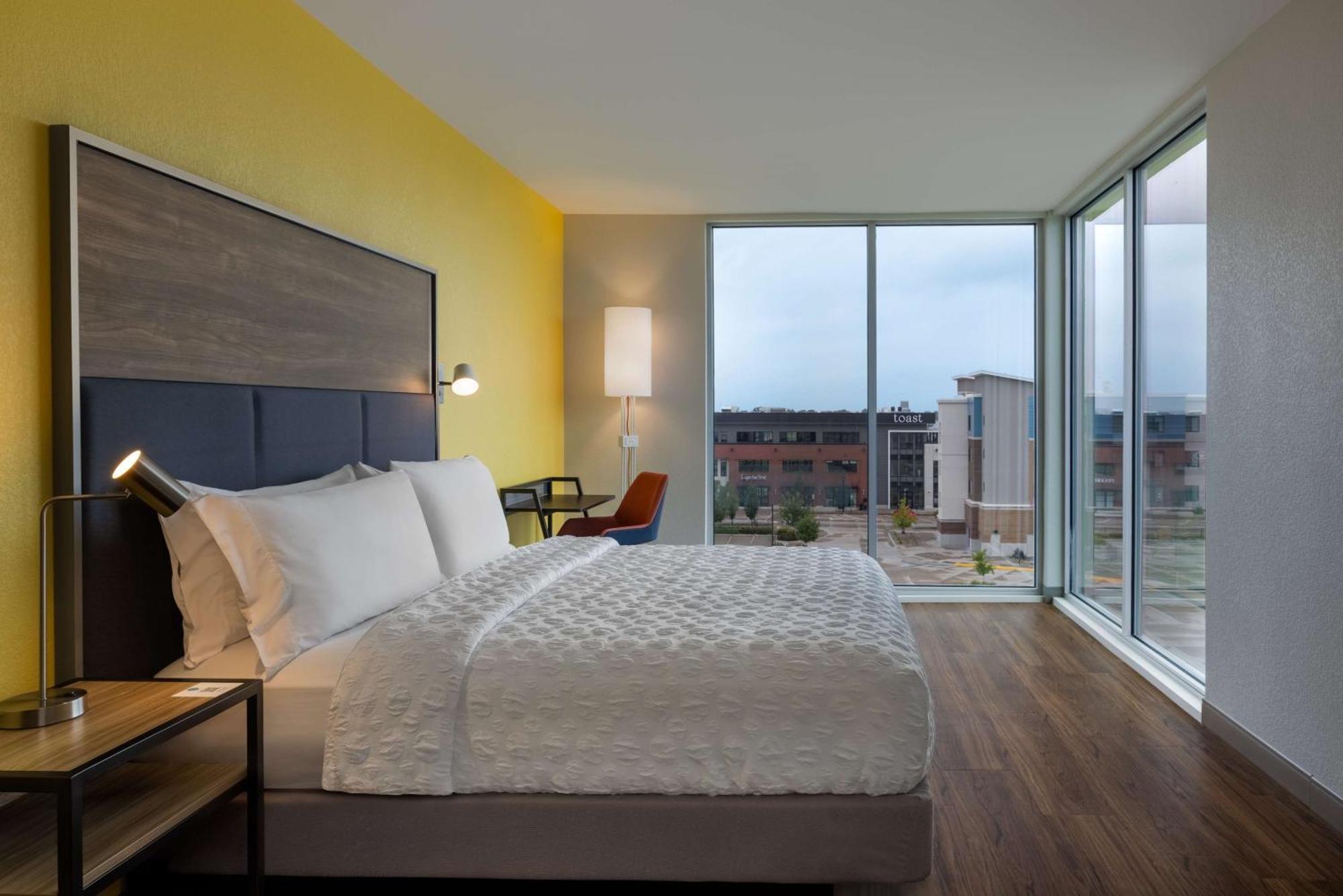 Tru By Hilton Ankeny Hotell Exteriör bild