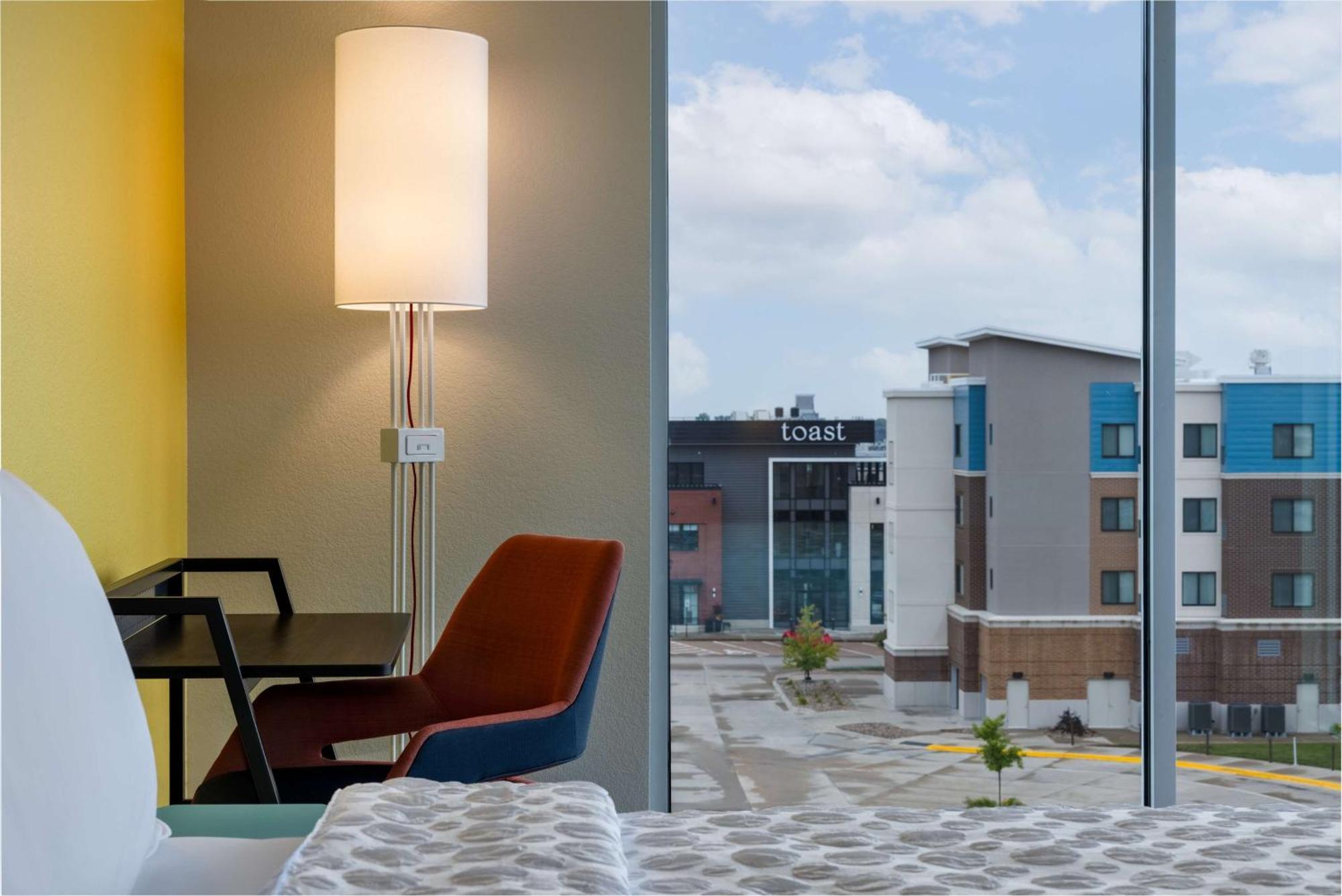 Tru By Hilton Ankeny Hotell Exteriör bild