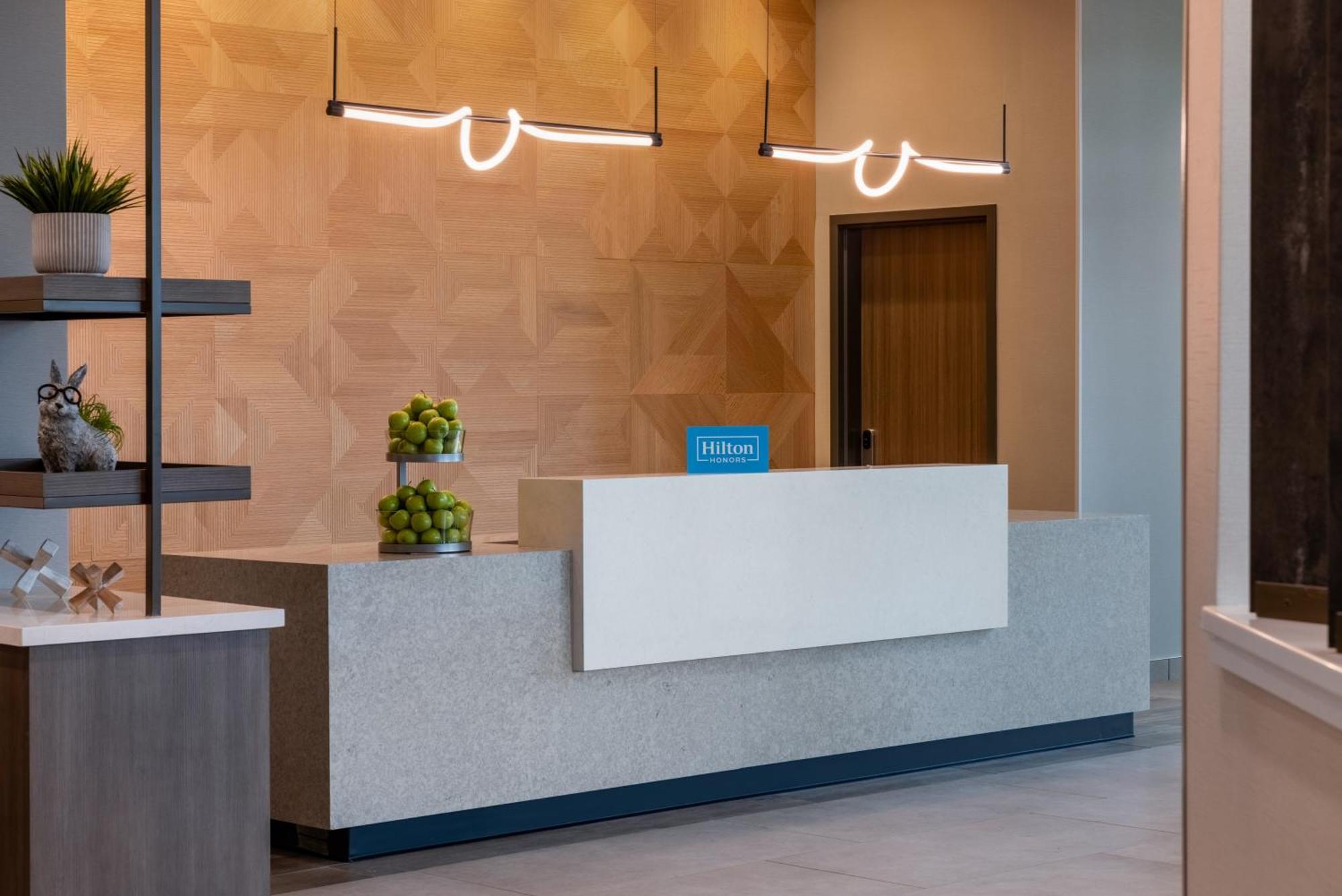 Tru By Hilton Ankeny Hotell Exteriör bild